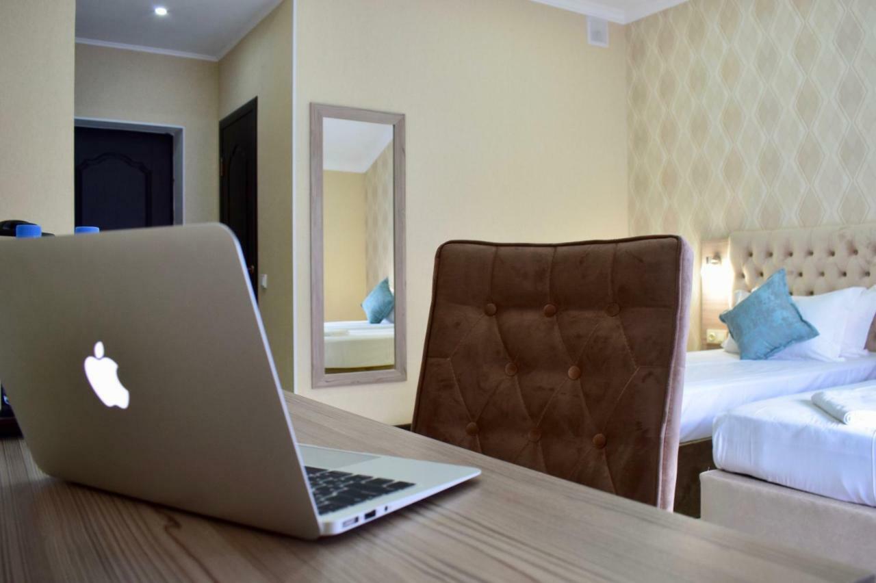 Dostar Inn Shymkent Exterior foto